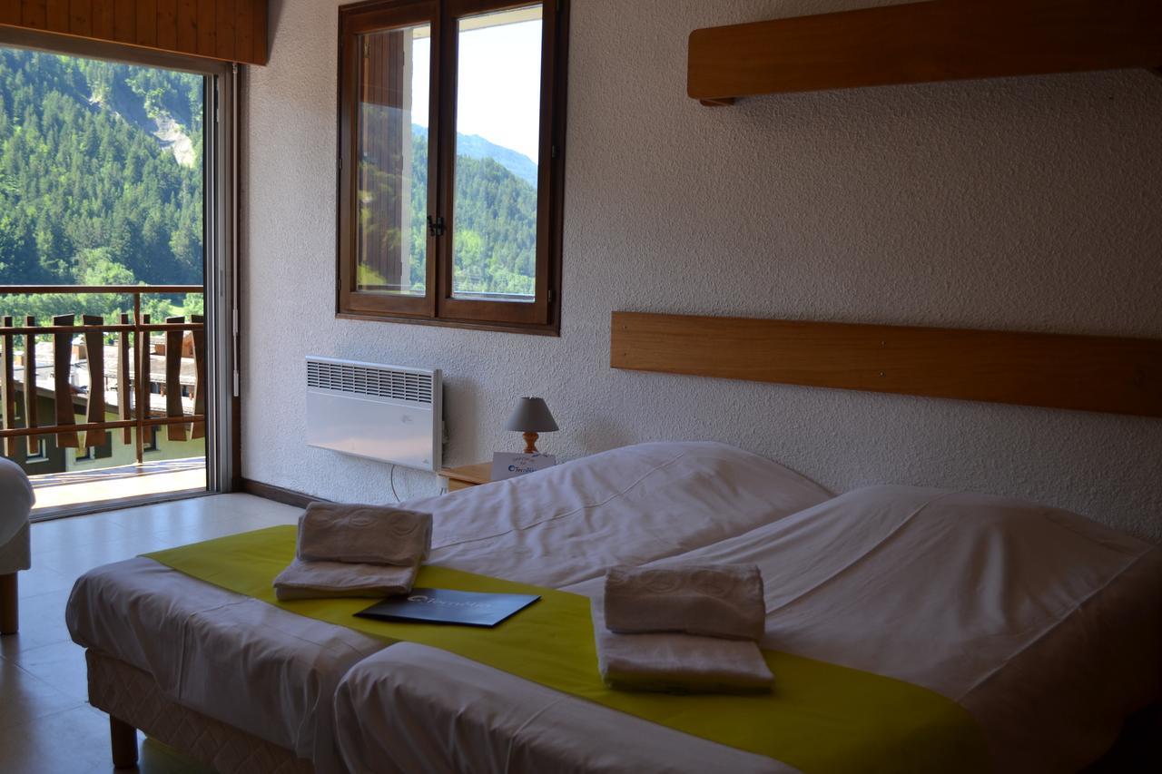 Village Vacances Le Savoy Le Grand-Bornand Esterno foto